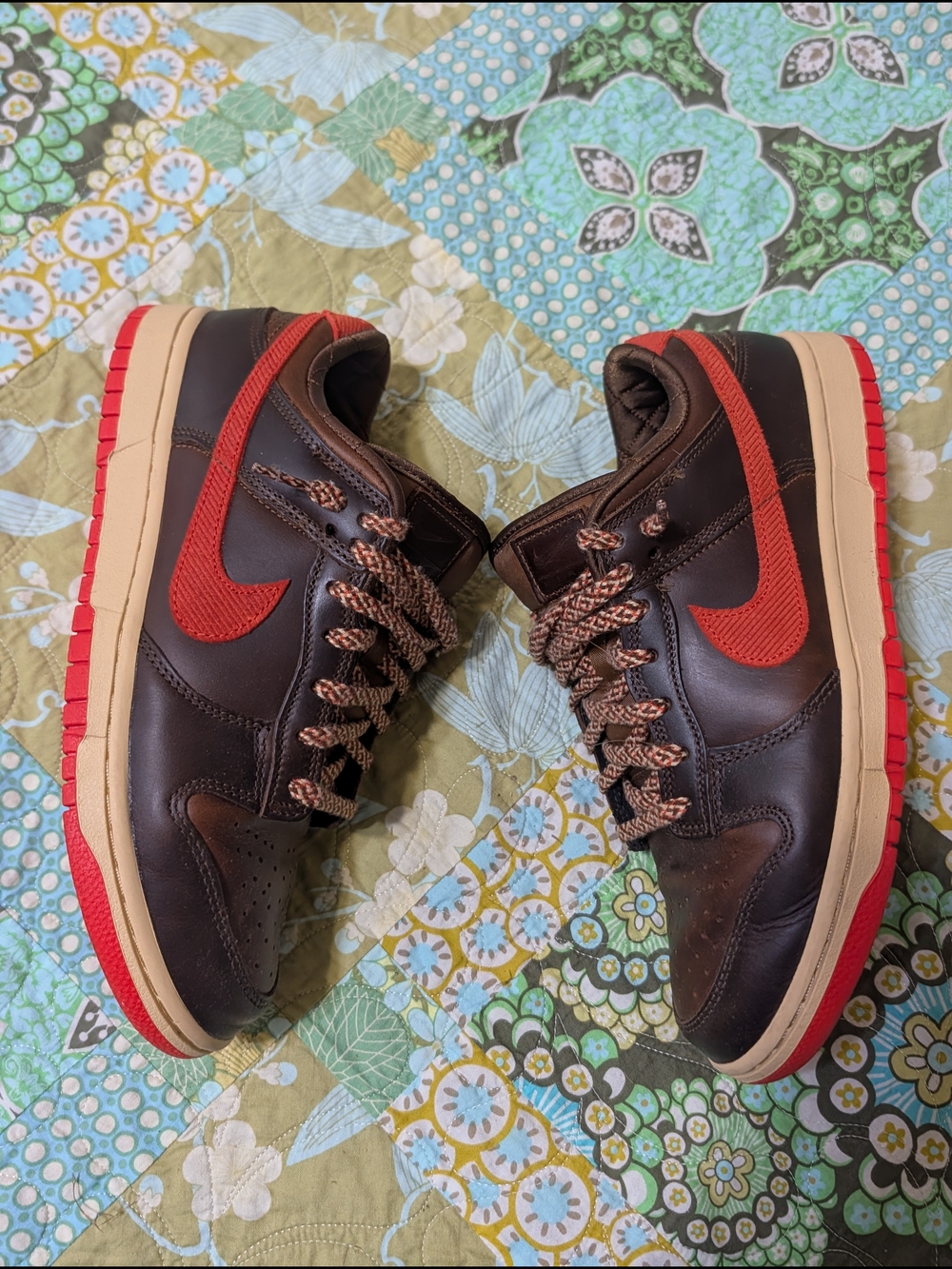 Nike Air Force 1 Men’s Brown Leather Low-Top Sneakers with Red Swoosh